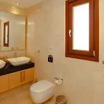 Luxury Elite Aj04 Complete With A Private, Climate Controlled Pool And A Relaxing Outdoor Jacuzzi, Aphrodite Hills * Kouklia