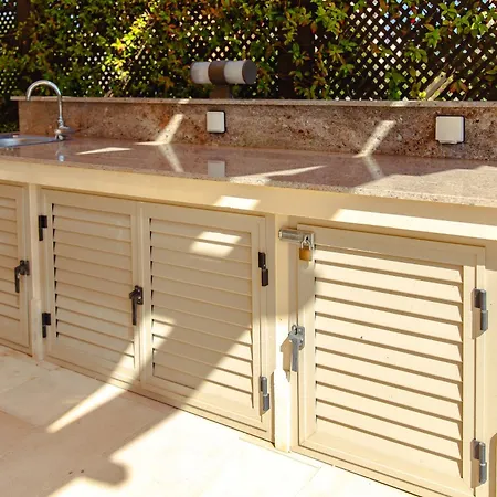 Luxury Aj04 With Private Heated Pool & Jacuzzi, Services Inc, Aphrodite Hills *