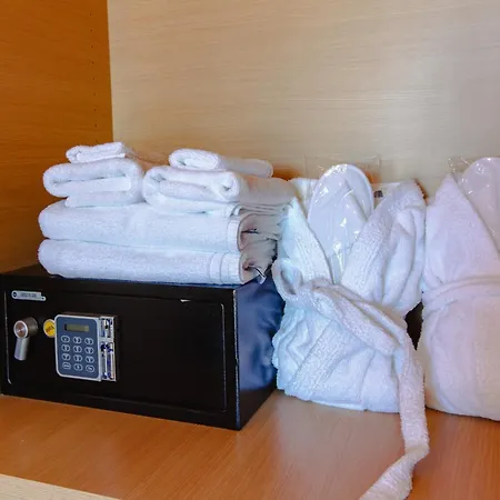 Villa Luxury Elite Aj04 Complete With A Private, Climate Controlled Pool And A Relaxing Outdoor Jacuzzi, Aphrodite Hills