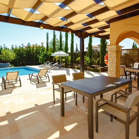 וילה Luxury Elite Aj04 Complete With A Private, Climate Controlled Pool And A Relaxing Outdoor Jacuzzi, Aphrodite Hills *