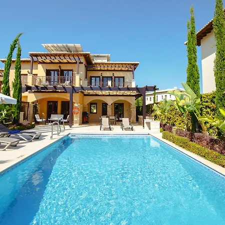 Luxury Elite Aj04 Complete With A Private, Climate Controlled Pool And A Relaxing Outdoor Jacuzzi, Aphrodite Hills Villa