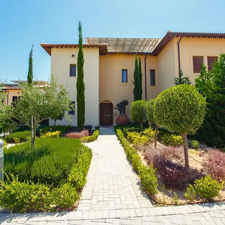 Villa Luxury Aj 04 With Private Heated Pool Kúklia