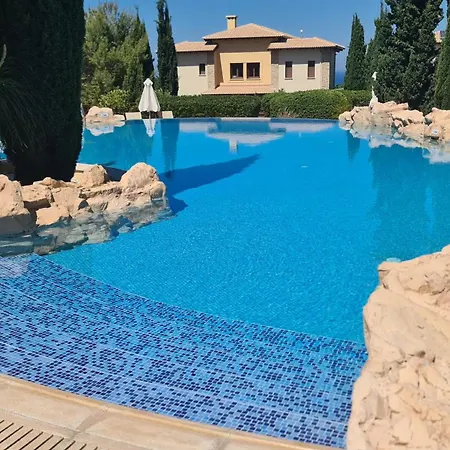 Luxury Aj04 With Private Heated Pool & Jacuzzi, Services Inc, Aphrodite Hills *