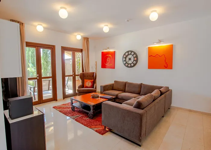 ヴィラ Luxury Elite Aj04 Complete With A Private, Climate Controlled Pool And A Relaxing Outdoor Jacuzzi, Aphrodite Hills