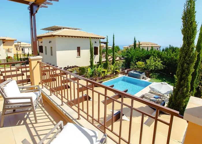 Luxury Elite Aj04 Complete With A Private, Climate Controlled Pool And A Relaxing Outdoor Jacuzzi, Aphrodite Hills