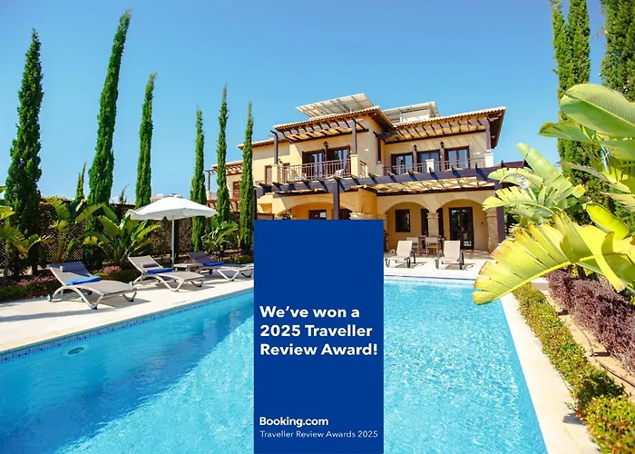 Luxury Elite Aj04 Complete With A Private, Climate Controlled Pool And A Relaxing Outdoor Jacuzzi, Aphrodite Hills クークリア