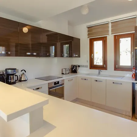 Luxury Aj 04 With Private Heated Pool Villa